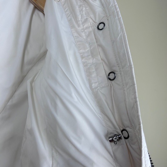 Eddie Bauer Women’s Goose Down puffer jacket with removable fur collar XL - Picture 10 of 14